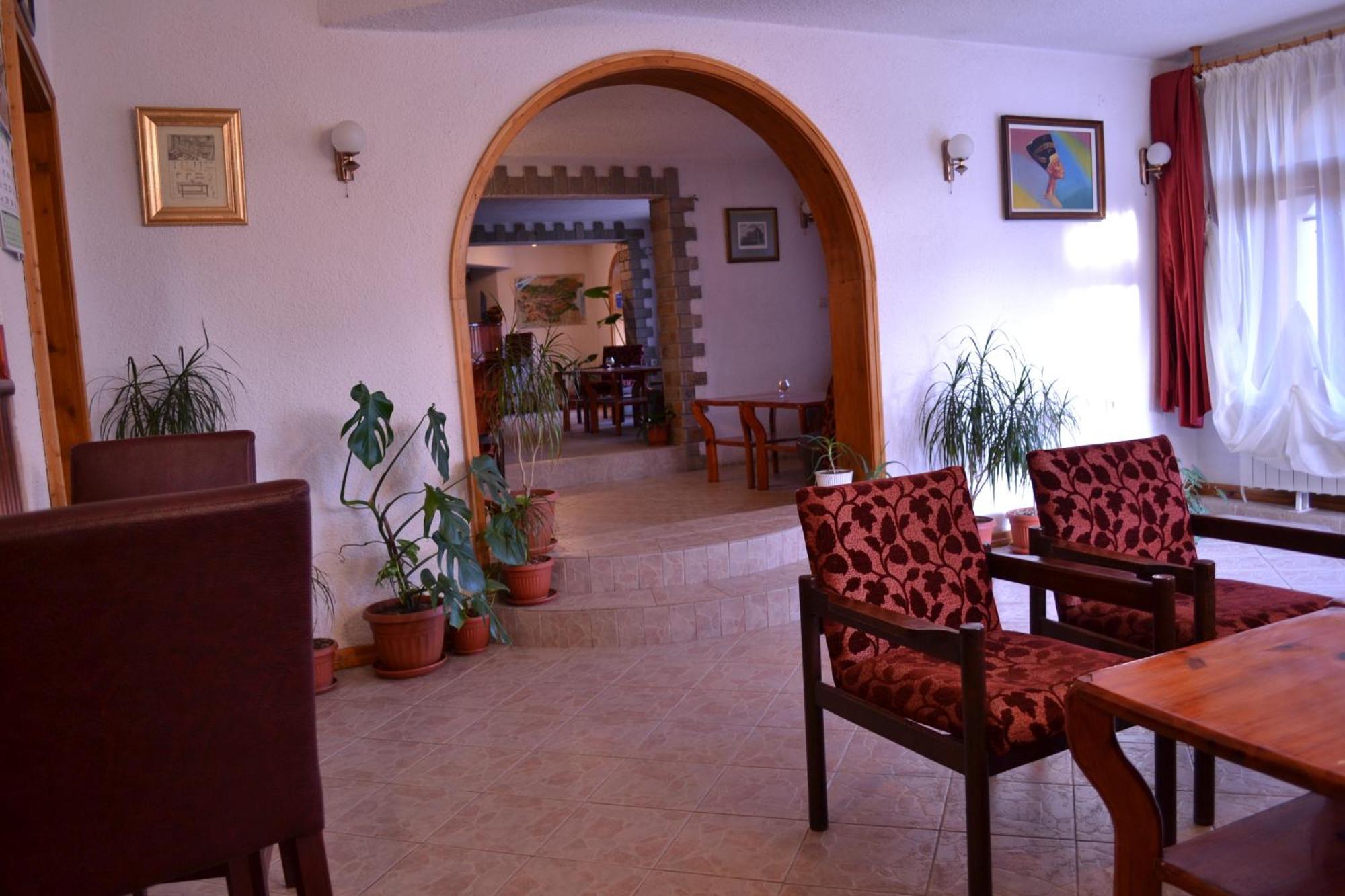 Family Hotel Silver Smolyan Luaran gambar